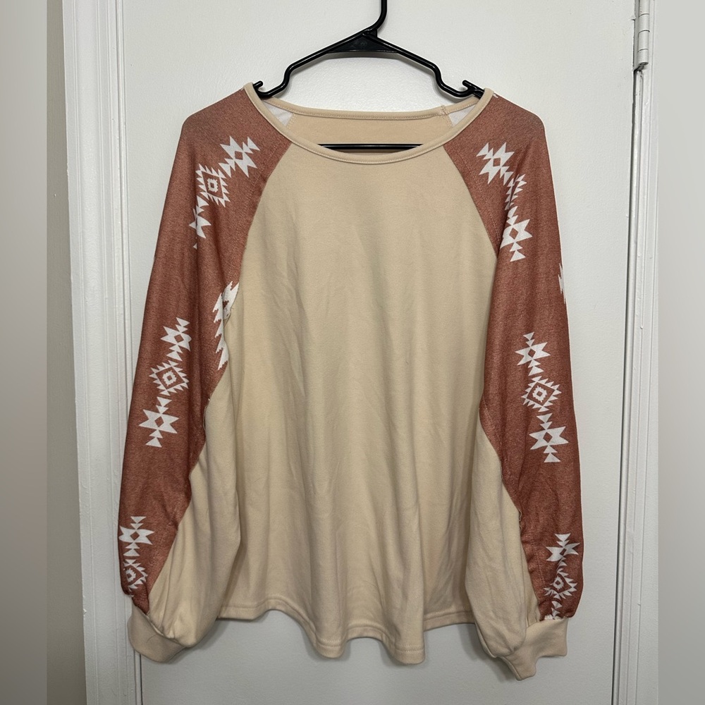 NWOT Aztec Patterned Cream and Brown Women's Top
